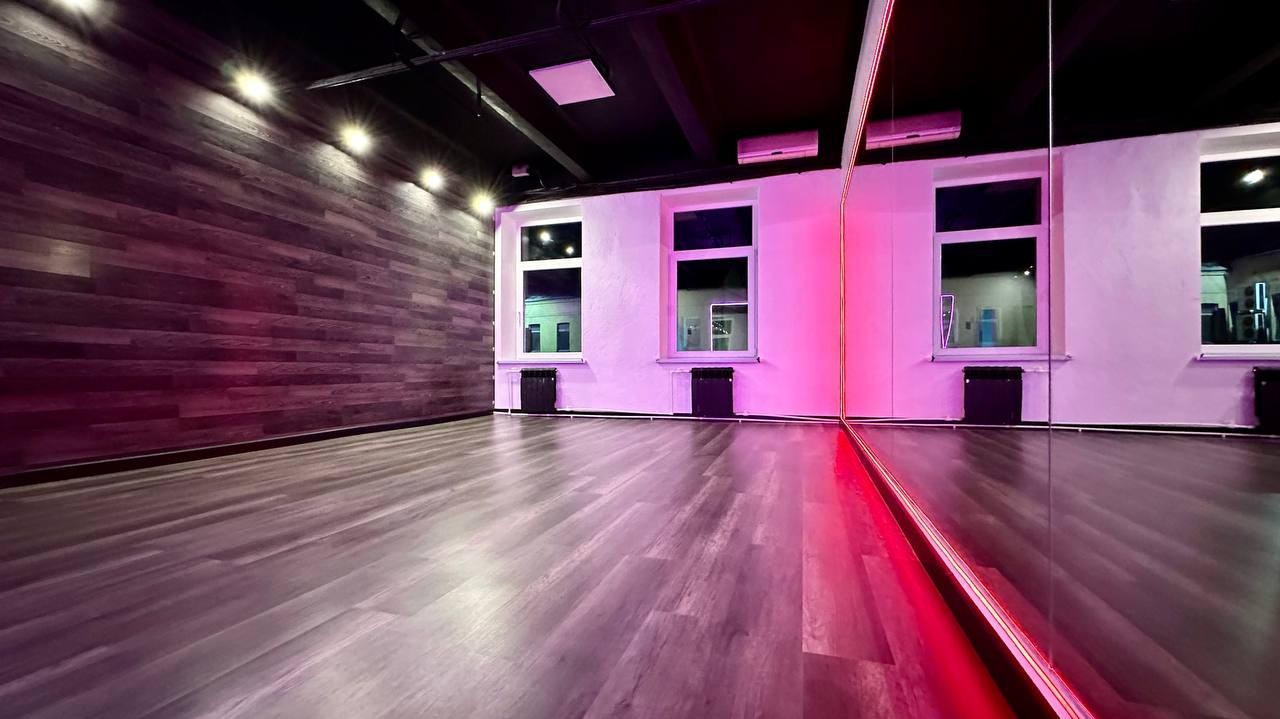Забронировать зал 3 — Платформа аренды залов BookingDance.ru